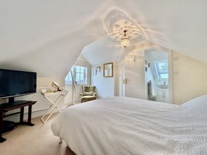 Photo 3- click for photo gallery